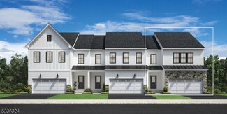 26 Flower Horn Blvd, Randolph, NJ 07869