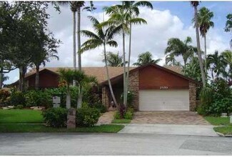 2550 Sands Way, Hollywood, FL 33026