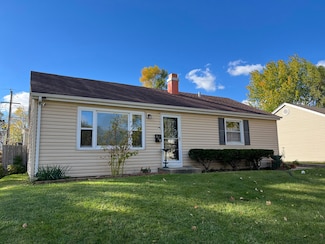 510 Tyler Dr, Carpentersville, IL 60110