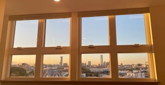 400 Dorchester St Unit 605, Boston, MA 02127