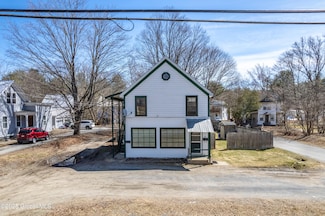 17 Horicon Ave, Warrensburg, NY 12885