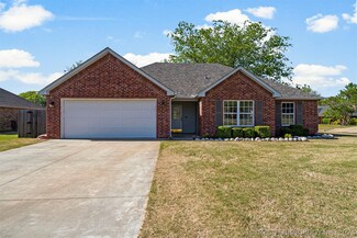 2700 Ridgeview Ct, Claremore, OK 74017