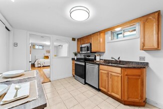 14 Monument St Unit 1, Charlestown, MA 02129