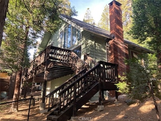 28943 Potomac Dr, Lake Arrowhead, CA 92352