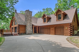 5633 Contour Rd, Waterford, WI 53185