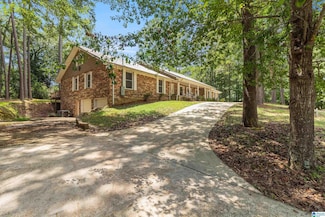 2305 Wildwood Dr, Jasper, AL 35504