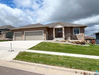 2705 S Galena Ave, Sioux Falls, SD 57110