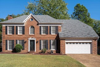 284 Locust Grove Dr, Cordova, TN 38018
