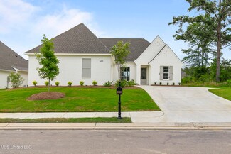 126 Lake Crest Dr, Madison, MS 39110