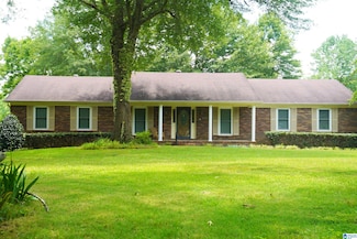 5025 Eubanks Rd SE, Bessemer, AL 35022
