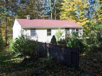 145 Warren Rd, Brimfield, MA 01010