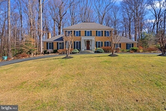 1153 Old Gate Ct, McLean, VA 22102