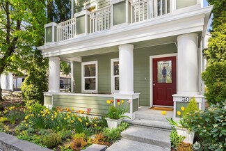 300 Wyatt Way NE Unit 1, Bainbridge Island, WA 98110