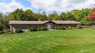351 Charlberth Dr, Hamilton, OH 45013