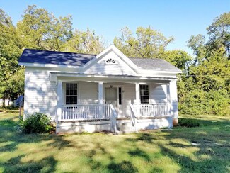 179 Rocky Mount Rd, Skipwith, VA 23968