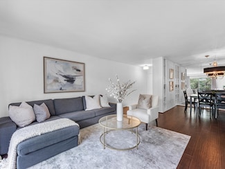 7575 Katy Fwy Unit 98, Houston, TX 77024