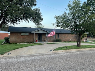 1807 N Houston Ave, Lamesa, TX 79331