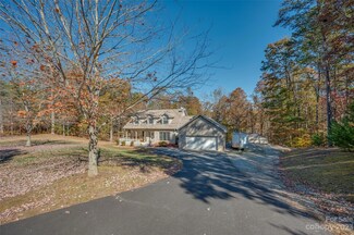 352 Amber Oaks Dr, Rutherfordton, NC 28139