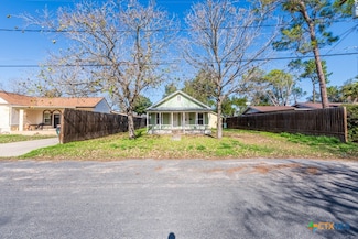 331 E 4th St Unit YKT, Yorktown, TX 78164