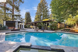 232 Clyde Dr, Walnut Creek, CA 94598