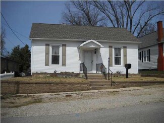 533 Seminary St, Rockport, IN 47635