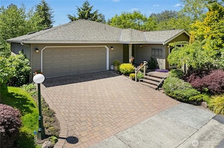 619 Elm Place, Edmonds, WA 98020