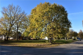 0 W 3rd St, Burlington Junction, MO 64428