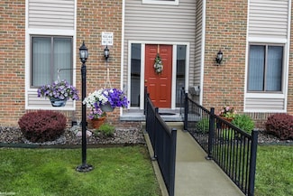1660 River Rd Unit 44, Marysville, MI 48040