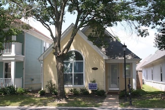 1355 Island Ridge Dr, Memphis, TN 38103