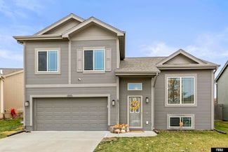 9110 Potter St, Omaha, NE 68122