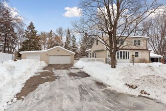 3661 73rd St E, Inver Grove Heights, MN 55076