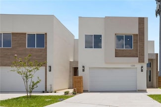 1220 N Lincoln Ave, San Juan, TX 78589