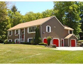8 Nottingham Way, Assonet, MA 02702