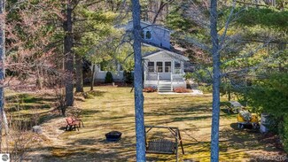 5449 E Shore Dr NE, Kalkaska, MI 49646