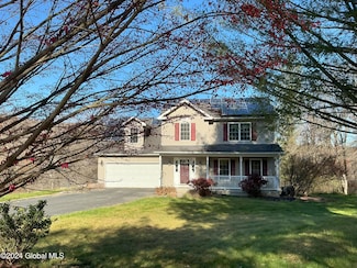 34 Woodview Rd, Troy, NY 12182
