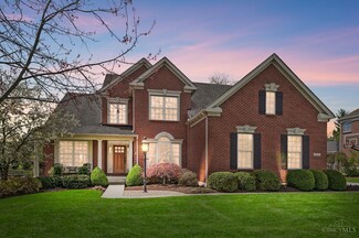 9737 Zig Zag Rd, Montgomery, OH 45242