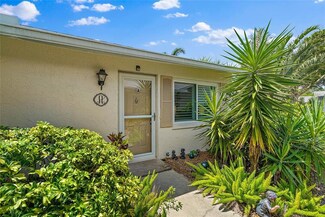 3142 38th St S Unit A, Saint Petersburg, FL 33711
