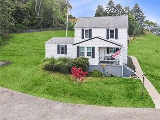 16 Giffin Dr, Canonsburg, PA 15317