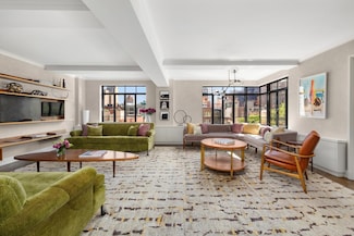 130 W 12th St Unit 9A, New York, NY 10011