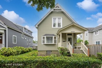 1928 Wesley Ave, Evanston, IL 60201