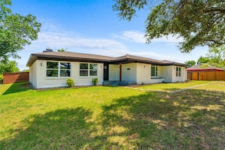 720 Burleson St, Grand Prairie, TX 75050