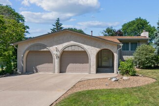 2419 Galtier St, Saint Paul, MN 55113
