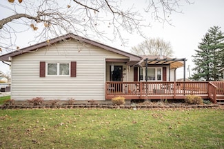 1118 Huron Trail, Jamestown, OH 45335
