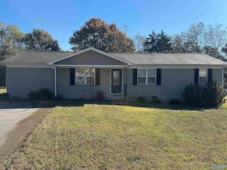 186 Jones Cir, Brownsboro, AL 35741