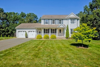 99 Hillcrest Cir, Westfield, MA 01085
