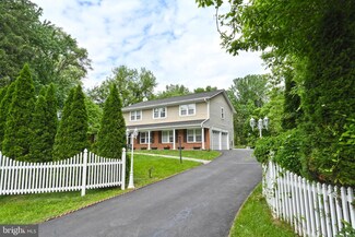 1857 Hunter Mill Rd, Vienna, VA 22182