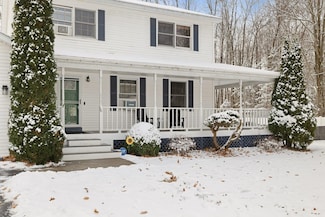 16 Jones Ct, Swanton, VT 05488