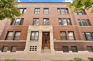 1404 E 56th St Unit 1, Chicago, IL 60637