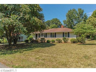 138 Lawndale Dr, Winston Salem, NC 27104