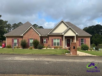49 River Ridge Dr, Hawkinsville, GA 31036